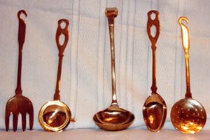 Large utensils after